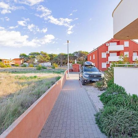 Apartment Vito, Pag Island Povljana Εξωτερικό φωτογραφία