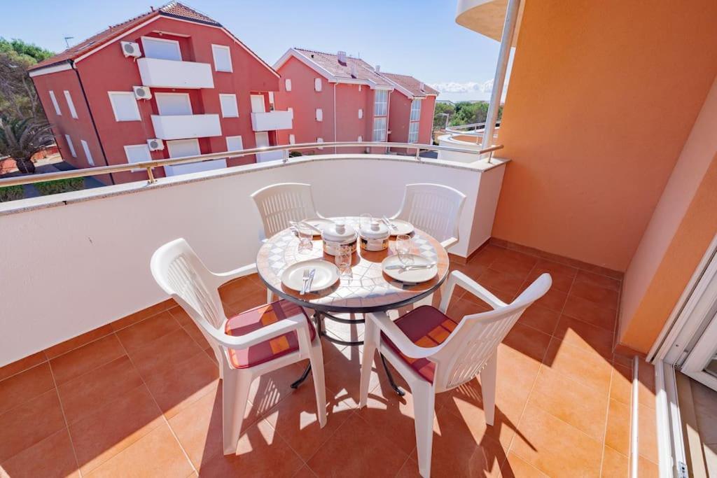 Apartment Vito, Pag Island Povljana Εξωτερικό φωτογραφία